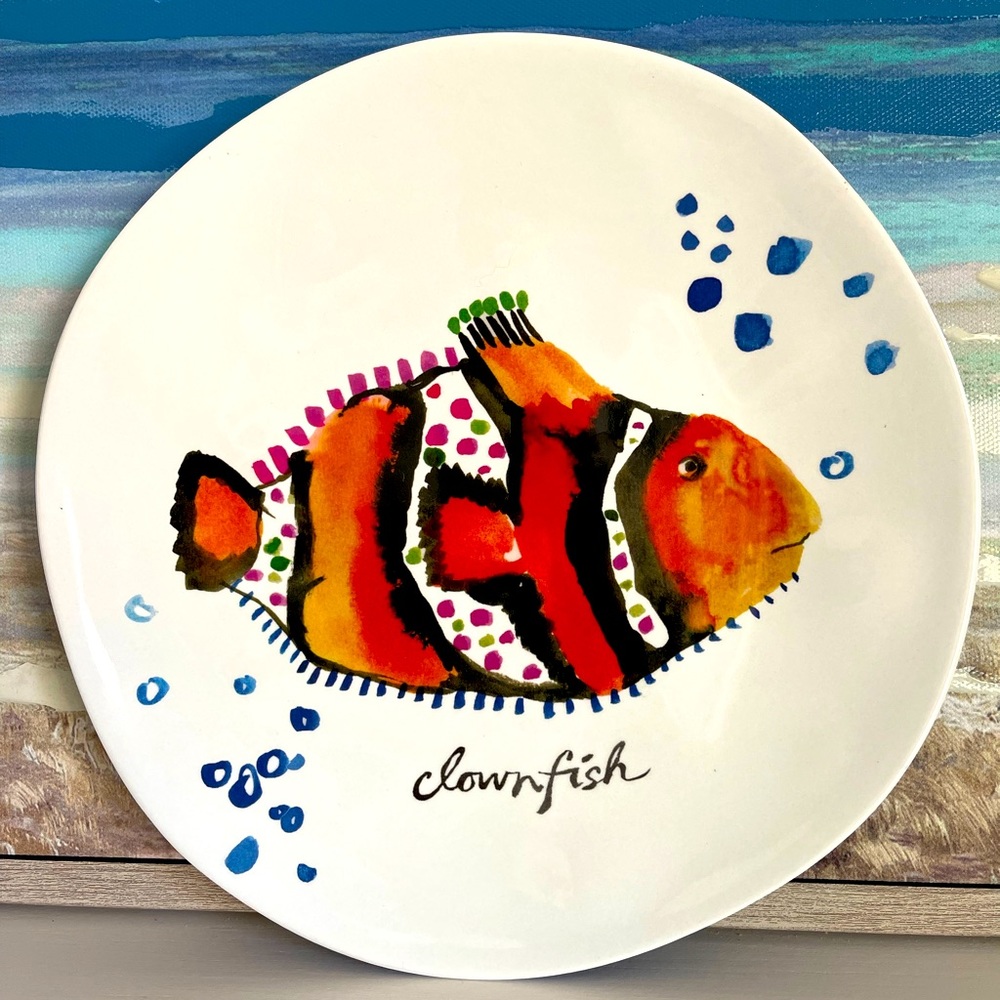 NWOT PIER 1 IMPORTS CLOWN FISH PLATE